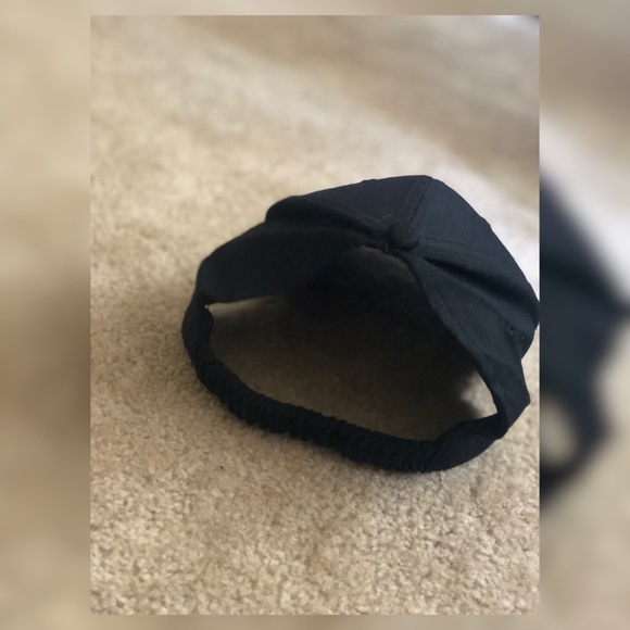 Backless Cap - Picture 5 of 5